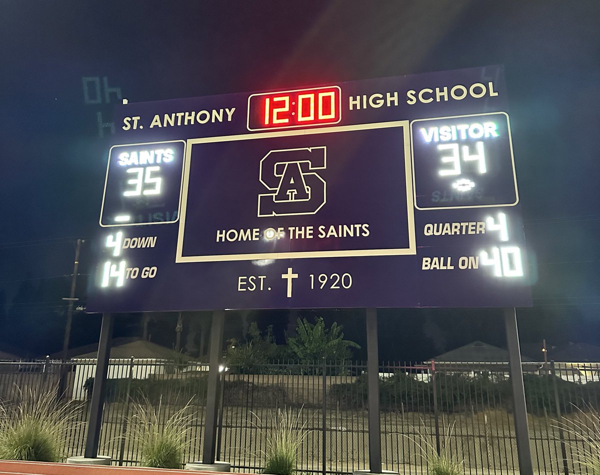 Final: St. Anthony football (11-2) win their Division 8 first round contest and hold off a tough Tahquitz 35-34 from Clark Field. 

Next: 11/10 at St. Pius X-St. Matthias Academy, 7pm

#FearTheHalo