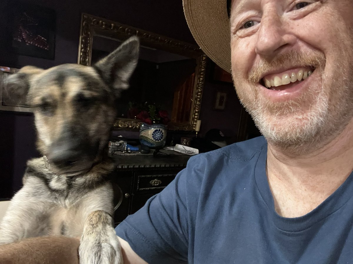 CoopahPaloozah's tweet photo. ๐ง โข๏ธ went smooth today. My Buddy Chrisโ dogs comforted me on my arrival at his house after treatment . #dogsbestfriend @ThanksCancer https://t.co/91MQVKzzCI