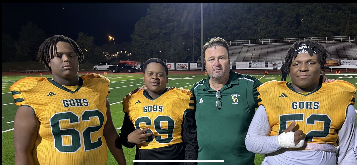 First time I’ve ever coached 3 brothers on the same team. Center and 2 Guards tonight. The Richardson Family brings it!!!
