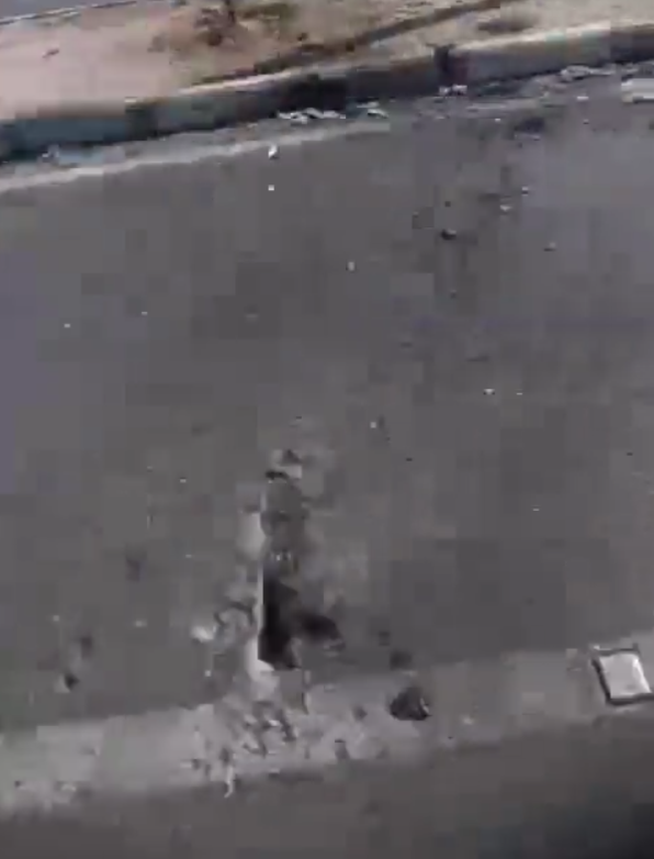ArchieIrving2's tweet photo. "Gunned down by Hamas" &amp; "Hamas snipers"

I will not make any claims about responsibility unless I am absolutely certain. In this case, however, I am absolutely certain that people who have made claims so far have no clue what they are talking about, and are muddying the waters.- https://t.co/LFdCqcLE7S
