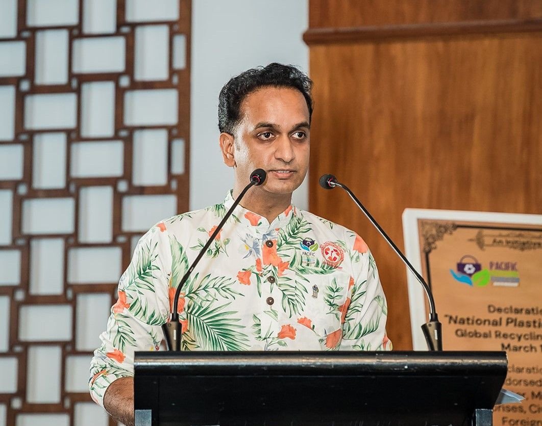 The Founder of the Pacific Recycling Foundation Mr. Amitesh Deo has welcomed the Government’s $200 back-to-school initiative for the 2024 academic year, saying it will ease the burdens affecting families of vulnerable and marginalised communities.