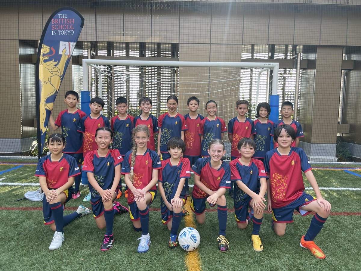BST_Sport's tweet photo. A wonderful time show casing sport at the BST Azabudai Opening Cermony. Our Primary FOBISIA team putting on an excellent display of one of the four sports they will be competing in later this year ⚽️🦁@BST_Primary https://t.co/LwIsfZlQgw