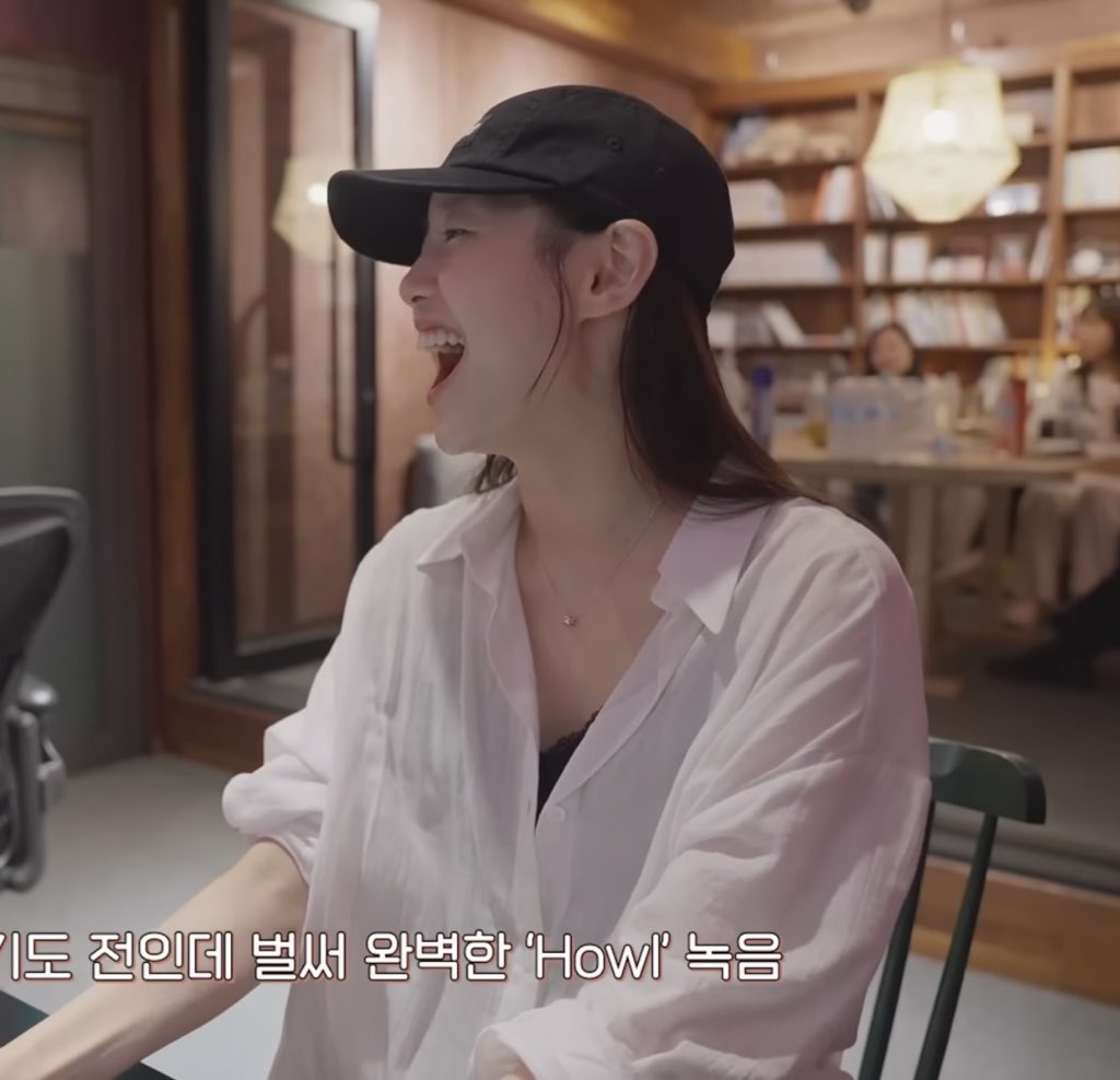 chuu pics tweet media