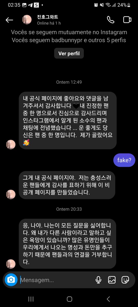 erospiI's tweet photo. @JinhoBrasil oi adm, eu não consigo mandar dm pra vc, só queria avisar que tem alguém no insta com um fake do jinho. ele me mandou isso hj, e eu acho q não é ele msm pq em todos esses anos que acompanho nunca vi ele fazer coisa assim...até traduzi a última msg que a conta me mandou https://t.co/BZmo80a4nx