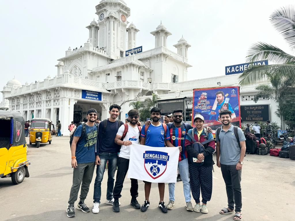 Arrived in Hyderabad.

Let's Go Blues 💙
#awaydays #WeAreBFC #NeeliPade #HFCBFC