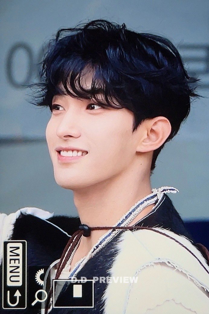 231104

#세븐틴 #SEVENTEEN #도겸 #DOKYEOM