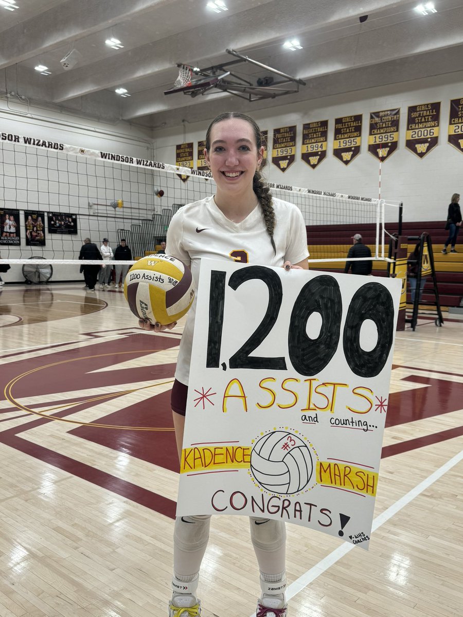 Congratulations to #3 Kadence Marsh on her 1200 plus career assists! #dowork #hardwork <a href="/Wiz_rdAD/">Wizard Athletics</a> <a href="/CHSAANow/">CHSAANow</a> <a href="/coloradopreps/">Colorado Preps</a>