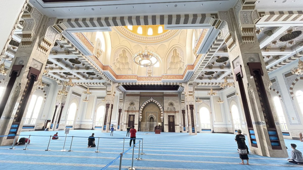 axad73's tweet photo. Alhamdulillah..seusai Solat Jamak di @masjidsrisendayan https://t.co/s56NvvaQmb