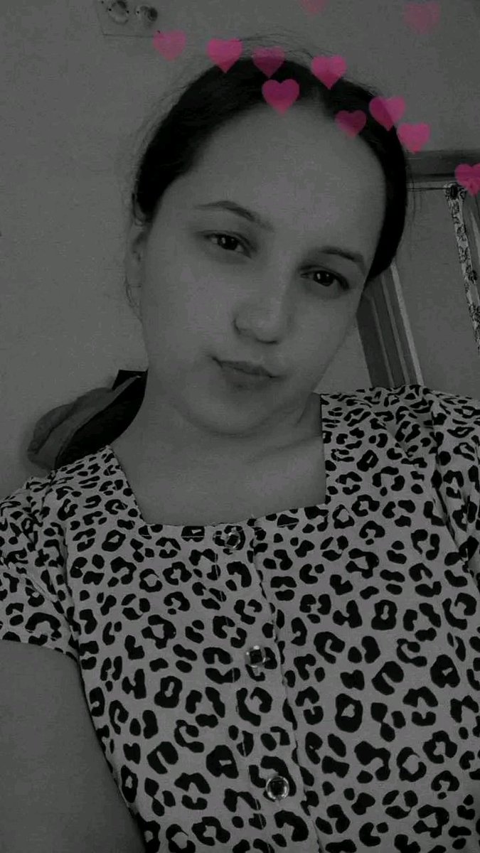 Rozeeparazulyy's tweet image. कति &quot;सपनाहरू&quot; गर्भमै तुहिए , 
कति जन्मिदै मरे.. 
कतिका त मलामी नै गइयो ....
कति सहिद भए .....
र फेरि पनि सोच्दै छु अधुरो नै किन नहोस् कति सुन्दर हुन्छन् सपनाहरु...
#helloeveryone