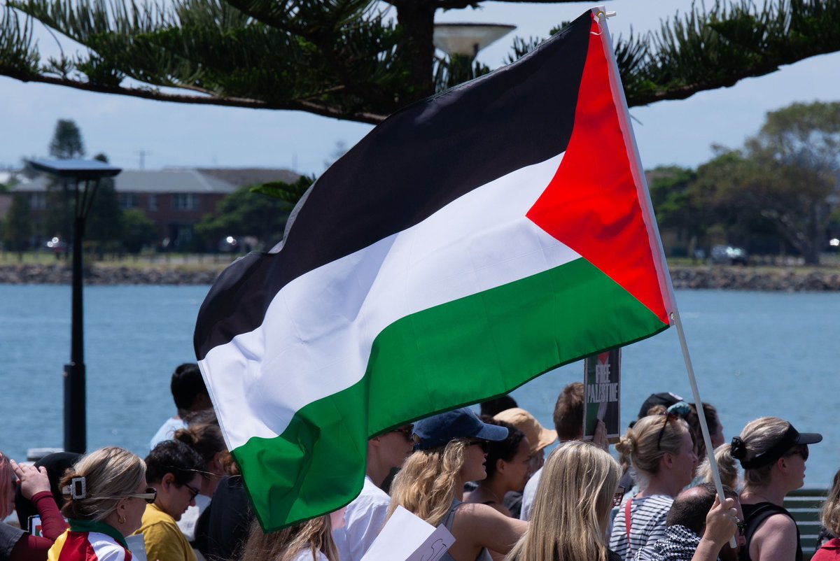 Novocastrians want peace. Palestinians need it.