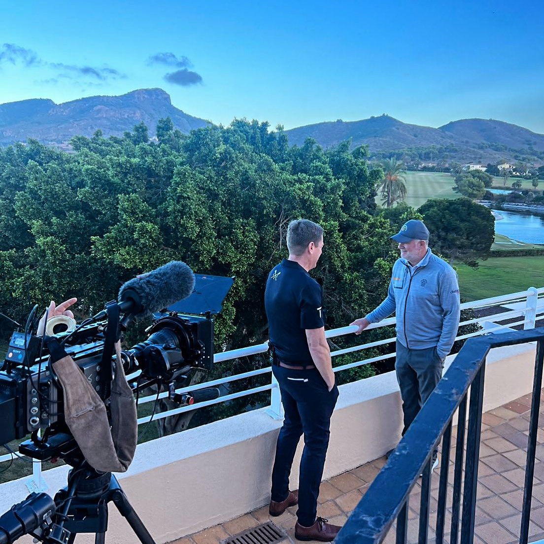 I’ve certainly had worse locations for an interview! Nice chat with tournament host <a href="/peterbakergolf/">Peter Baker</a> <a href="/grandhyattLMC/">Grand Hyatt La Manga Club Golf & Spa</a> at the start of <a href="/ESMastersGolf/">European Senior Masters ⛳️</a> on <a href="/euLegendsTour/">Legends Tour</a> this week. #esm23 #legendstour #lamanga #view #spain #travel #golf