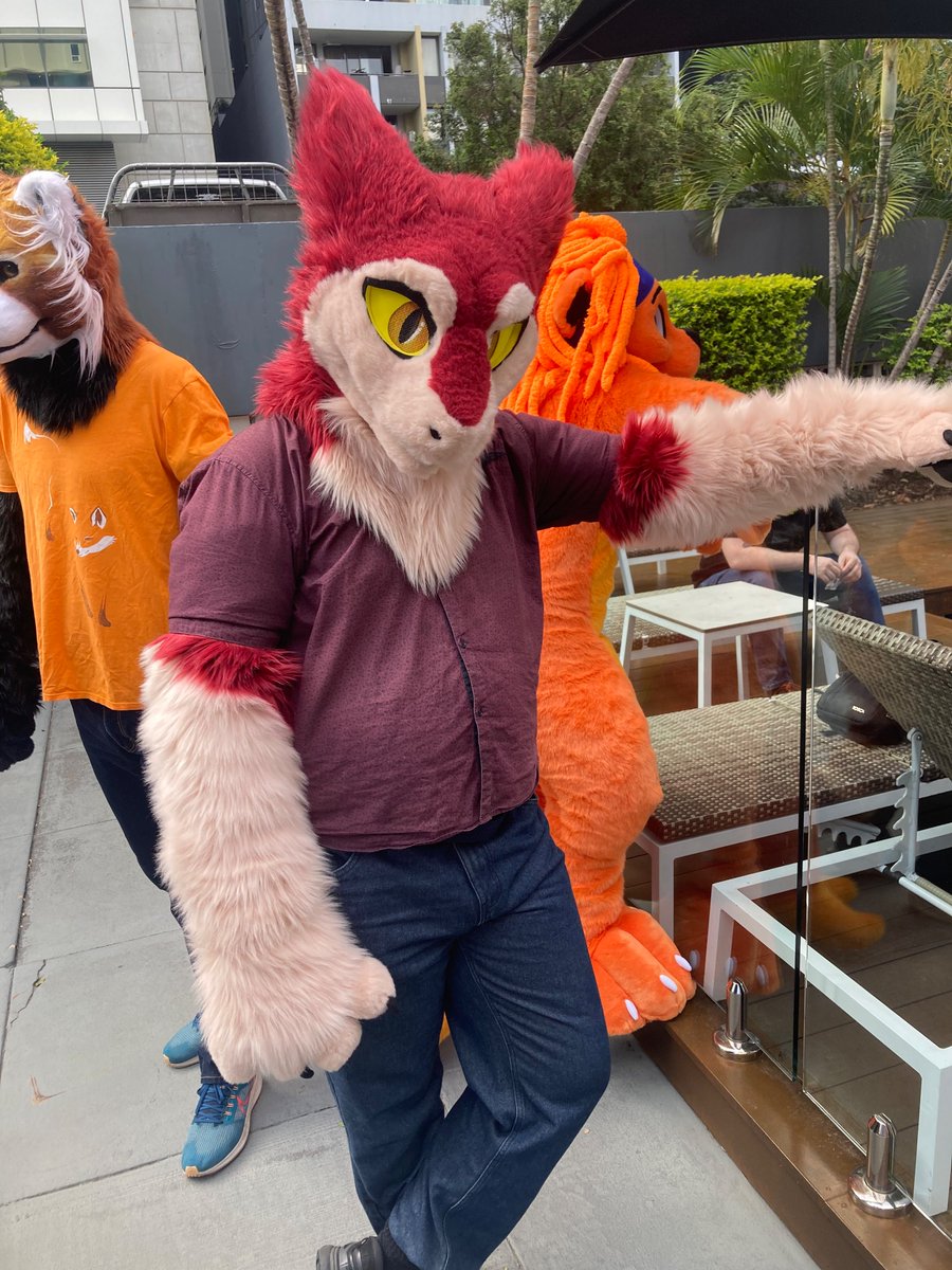 hthom32's tweet photo. Here photo Tail of Terror 2023 part 9

#TailsofTerror2 #fursuiter #furry https://t.co/At4aLzTaNT