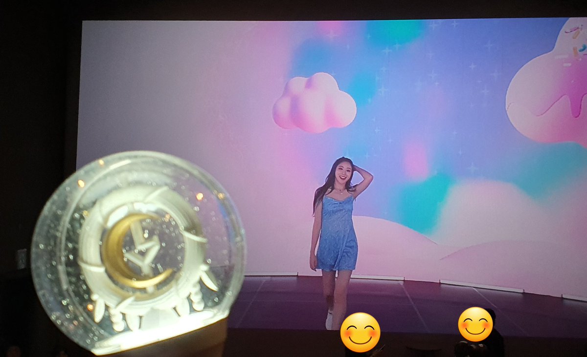 HopeLcy's tweet image. #VENTAX #걸스인원더랜드 #kpopvr
VR 걸스인원더랜드=사랑!!
VR 걸스인원더랜드=대박!!
VR 걸스인원더랜드=최고!!
채연이의 모든 무대들이 너무너무 멋지고 보면서 계속 감탄하고 감동하면서 봤네요👍👍
이것이야말로 안본 사람은 있어도 한번만 보는 사람은 절대 없을정도의 아트 그 자체입닙다!!🤩