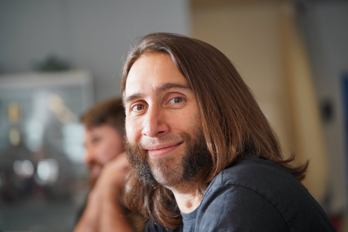 #bcon23 was great! Here's my usual photo dump: blog.polyhaven.com/blender-confer…

Didn't take as many good photos this year, too busy talking to good people!

Feat. <a href="/brita_pt/">Inês Almeida</a> <a href="/monsterjavaguns/">Jason van Gumster</a> <a href="/AidyBurrows3D/">AidyBurrows</a> <a href="/gleb_alexandrov/">Gleb Alexandrov</a> <a href="/drmadness3D/">drmadness3D</a> <a href="/PabloVazquez_/">Pablo Vazquez 🔸</a> <a href="/fsiddi/">Francesco Siddi</a> <a href="/hjalti/">Hjalti Hjálmarsson🔸</a> <a href="/CDisillusion/">Captain Disillusion</a>