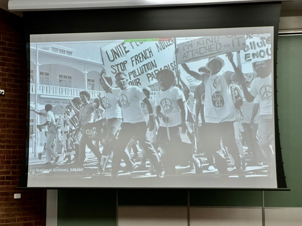 Was reminded of how <a href="/UniSouthPacific/">The University of the South Pacific</a> students were frontlines for socio-political #justice at the inaugural Brij Lal Lectures <a href="/Deakin/">Deakin University</a> Such a shame to see the attempt by <a href="/UniSouthPacific/">The University of the South Pacific</a> Student Association disassociate itself from a #protest: partially its raison d’être! 1/2