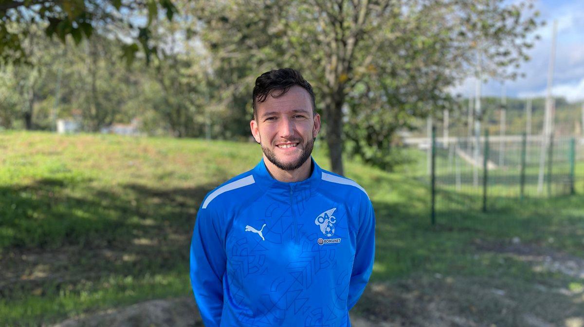 objectifgard's tweet photo. Le mercato estival de l'Olympique d'Alès en Cévennes s'étire au point de prendre un caractère automnal avec la signature récente de Pierrick Cros. Sans club depuis la fin de son contrat avec Laval en juin dernier, le natif de Montbrison (Loire) vient ... https://t.co/hQKkzwbOov https://t.co/lEDYKInT8n