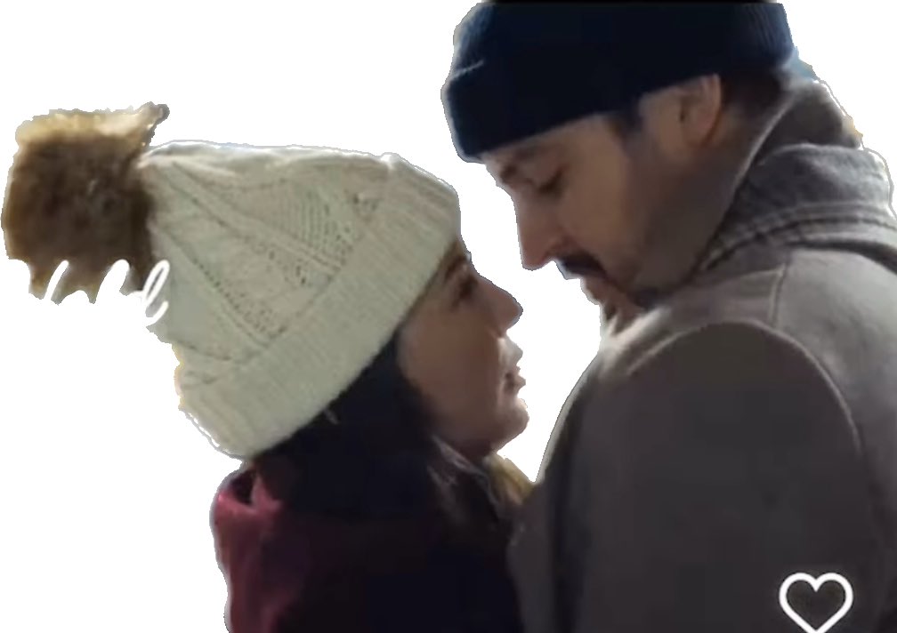 cat_joy9's tweet photo. Who’s ready for #NeverBeenChrisd 11/4 8pm/7c @hallmarkchannel starring @tyler_hynes @JanelParrish @plamkip @Jeffbeesley🎥 @JoieBotkin✍️@stanspry EP Can’t wait to meet #ChrisSilver #hynies 💚🎄❤️ https://t.co/tSqzIpLb1f