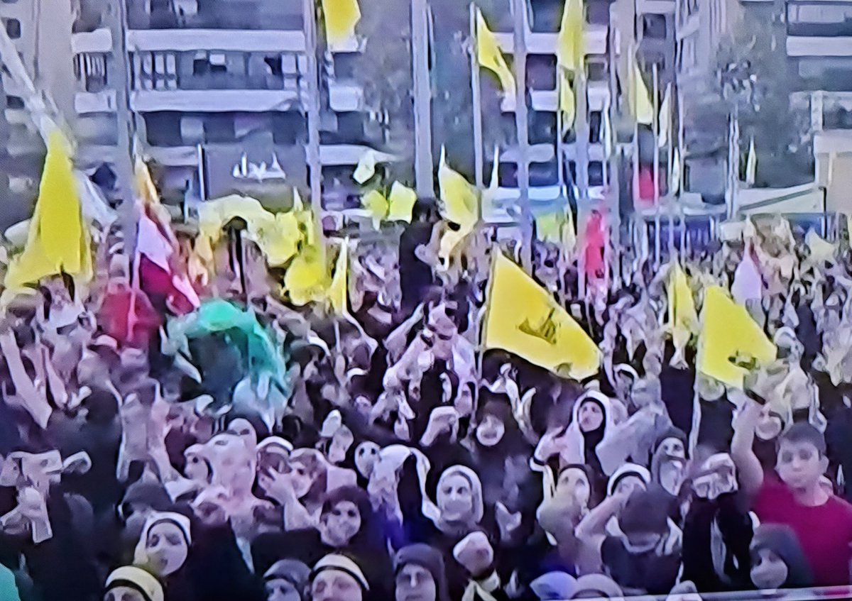 greendoorg's tweet image. #riversofblood  Hezbollah war rallye ! War rallye ? No men ! Where are they, I wonder? #ThisIsEngland #riversofblood