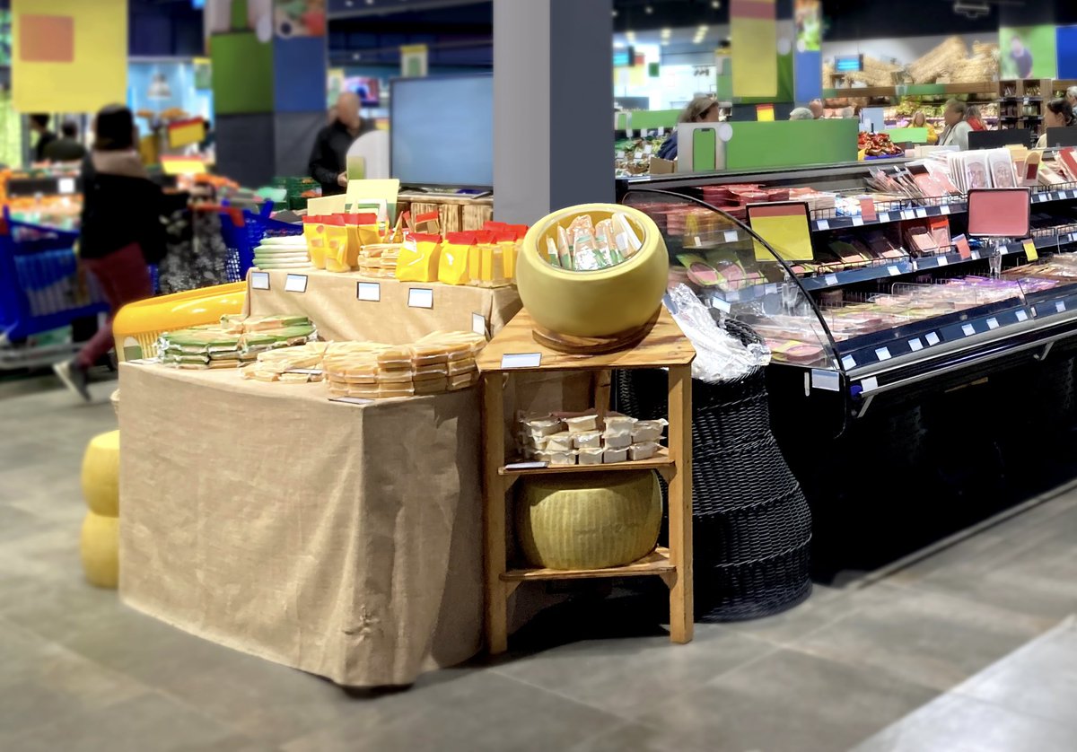 whatsontheshel1's tweet photo. Cheese department and island refrigerator at supermarket
See more 👇✨
https://t.co/IMu1fHsRbN
@Shutterstock
#supermarket #marketdesign #shelfdesign #shelves #grocerydesign #storedesign #shopdesign #fridge #schematic #planogramdesign #design #rackdesign #retaildesign https://t.co/CSn46Rmv9A