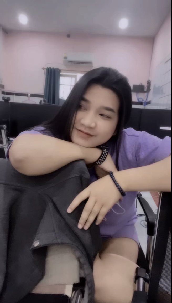 mod_tmw16's tweet photo. อยู่ๆ ก็หาย ผัวจับได้รึป่าวนะ 🤪

⚡️ 𝙸𝙶 • 𝚖𝚘𝚍.𝚝𝚖𝚠__  ᴥ︎

#ชอบผู้หญิง #คบผู้หญิง #เลสเบี้ยน https://t.co/5GRE4iOVmU