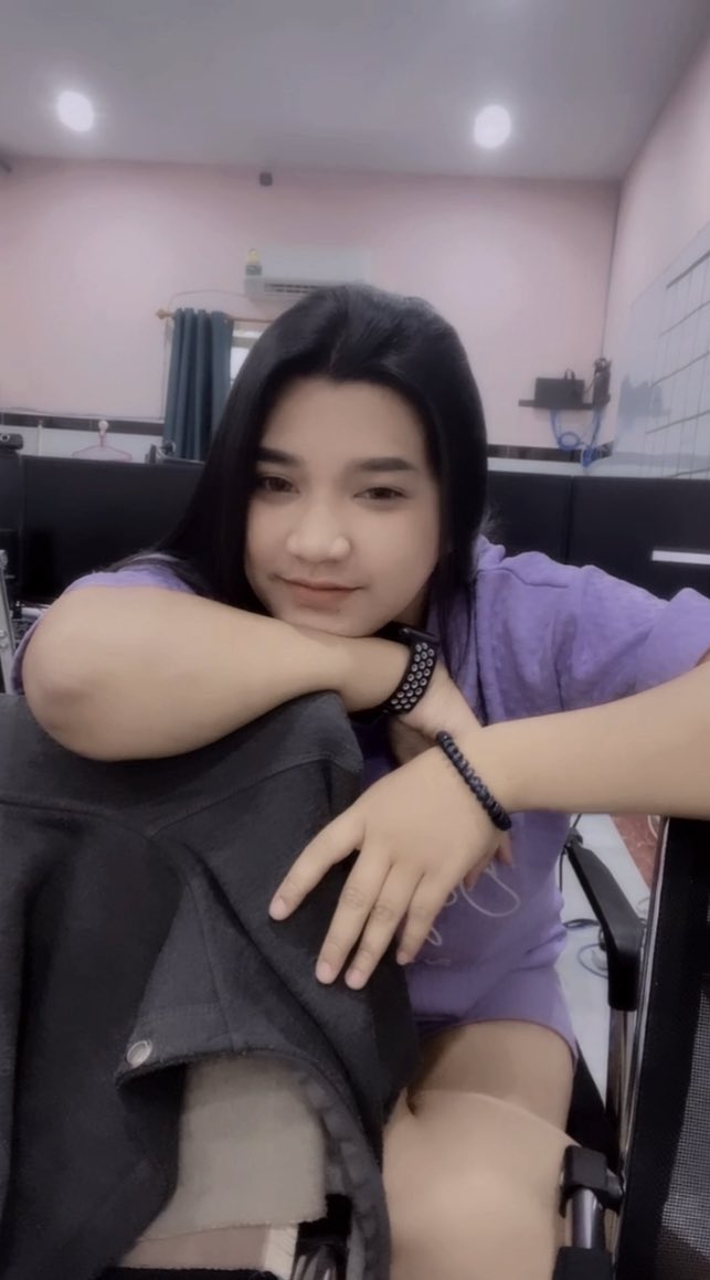 mod_tmw16's tweet photo. อยู่ๆ ก็หาย ผัวจับได้รึป่าวนะ 🤪

⚡️ 𝙸𝙶 • 𝚖𝚘𝚍.𝚝𝚖𝚠__  ᴥ︎

#ชอบผู้หญิง #คบผู้หญิง #เลสเบี้ยน https://t.co/5GRE4iOVmU