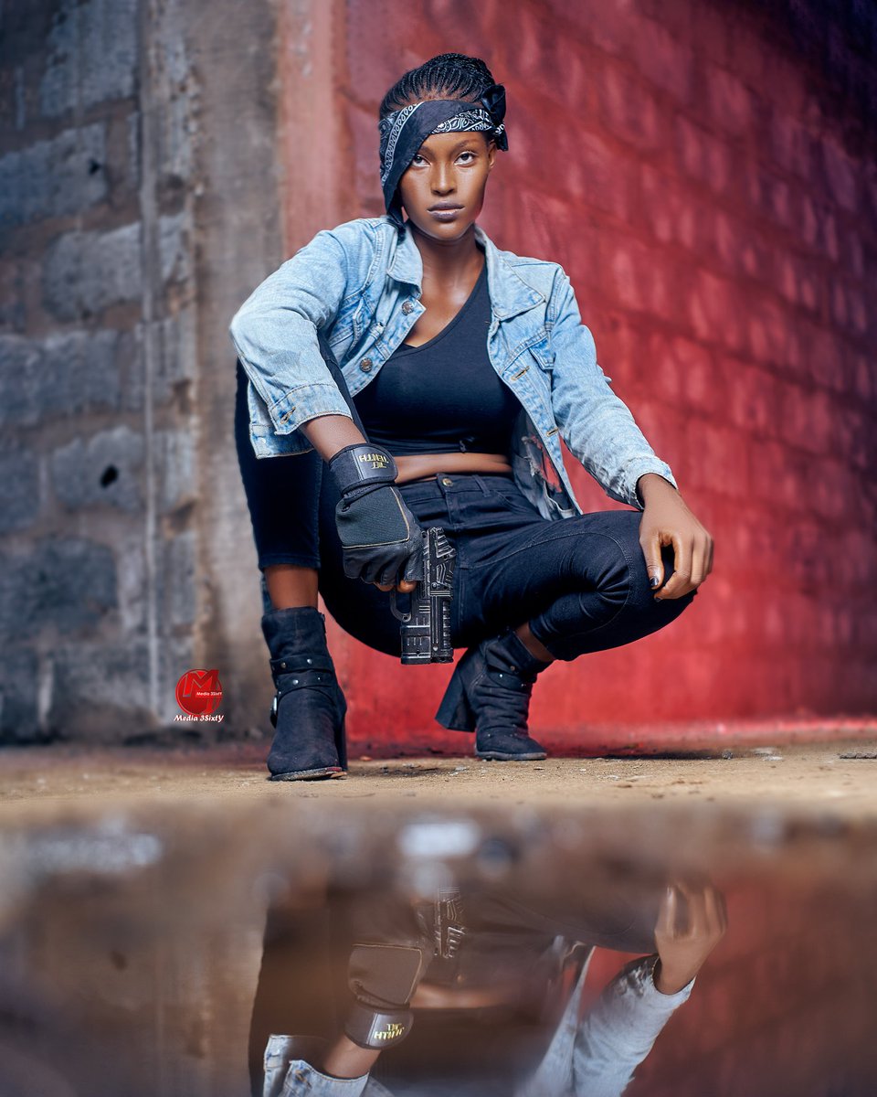 '🔫 Embracing the fierce and fearless side of fashion. Channeling my inner gangsta vibes in this shoot. 💃💥 #KimnanaModel #GangstaShoot #FierceFashion #FearlessModeling #EdgyStyle #StreetChic #ModelingAttitude #UrbanGlam #FashionRebel #SlayingTheGame 📸💄