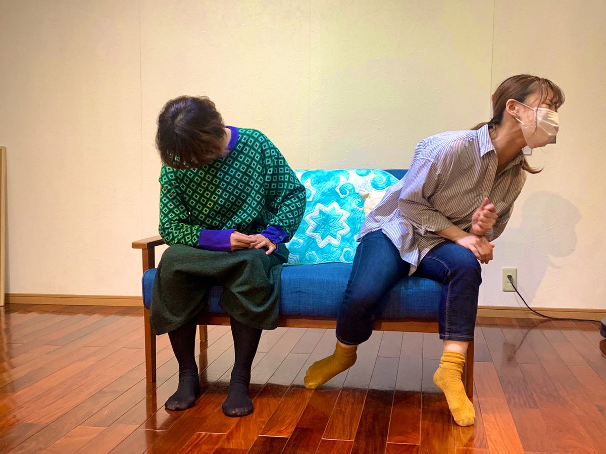 momoeriko_ito's tweet photo. 来たのだーーー!!
これはシーンの最初や最後に吹く笛🦜
誰が鳴らしてもいい。
誰もがシーンを終わらせる権利を持っている🤔
私?
そんな勇気ないわよっ!
📣🤡【IMPRO JAM】
https://t.co/eBKcZ7S0Bt
11/24(金)-26(日)
@APOCシアター
#JAMTARILAB
#ジャムタリラボ
#IMPROJAM
#インプロジャム https://t.co/BrrLTe8t6t