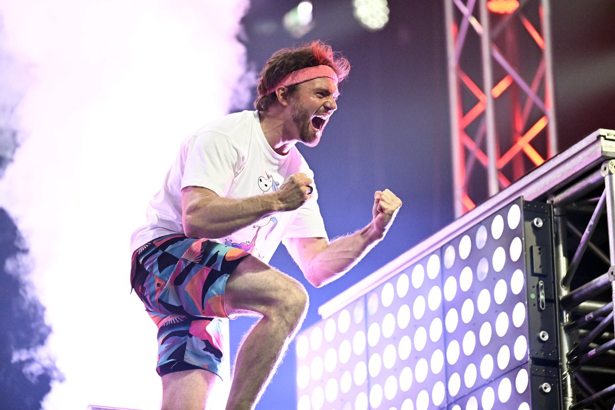 Erneut Ninja-starke Quoten: 11,8 % Marktanteil bei 14-59 J. für die 4. Vorrunde von #NinjaWarriorGermany sowie 14,7 % bei 14-49 J. Zudem Primetimesieg in dieser Zielgruppe. 💪😃<a href="/rtl_studios/">RTL Studios</a> <a href="/LauraWontorra/">Laura Wontorra</a> <a href="/koeppenjan/">KÖPPI 🚹</a> <a href="/FrankBuschmann/">Frank Buschmann</a> <a href="/ninjawarriorrtl/">Ninja Warrior Germany</a>