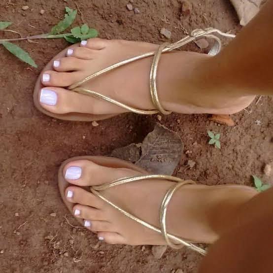 Oh!

#pies #piesdemujer #piesbonitos #piessexys #prettyfeet #piescolombia #pezinhosdeprincesa #feet #feetfetishworld #fetiche #feetoftheday #feetandlegs #feetmaster #feetcommunity #feetstagram #fetichedepies #feetart #feetpicswanted #fetiches #feetarch #feetporn #feetloversheaven