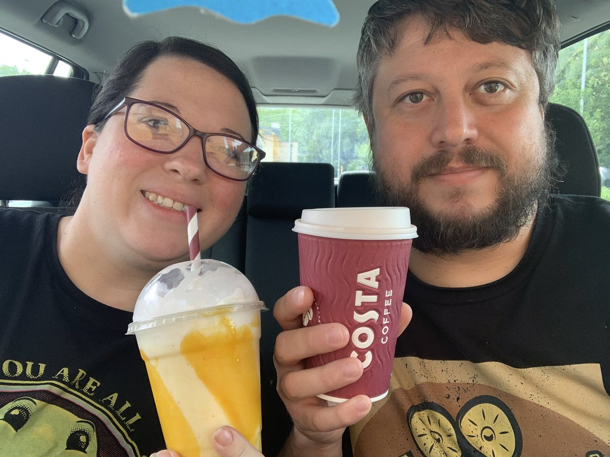 Super happy birthday to my amazing wife who I would be truly lost without #happybirthday