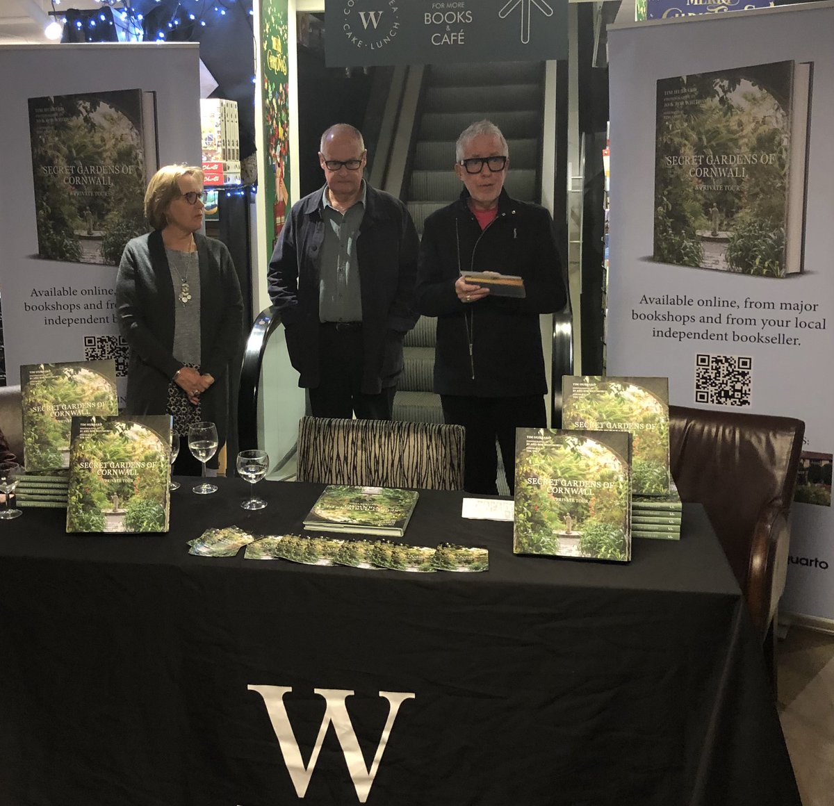 tweetTimHubbard's tweet photo. Huge thanks to the team at @WaterstonesTRU and everyone who came along to help launch #SecretGardensOfCornwall with me and Jo & Rob Whitworth last night. Lovely to see so many old friends.
@TheQuartoGroup @Frances_Lincoln
@CwllGardenSoc @Gr8Gardens https://t.co/azqEPvvyYc