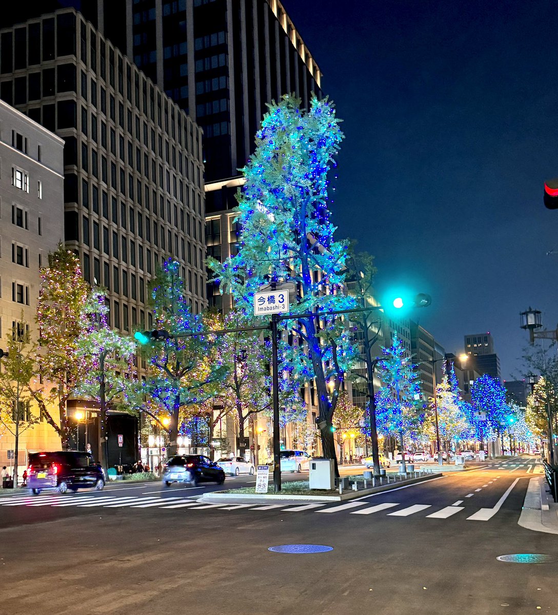 OpenCV_4's tweet image. 今日の御堂筋 in 淀屋橋