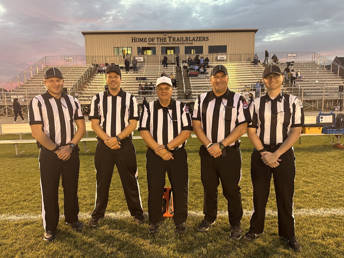 CFOA crew led by Dan Calvin officiated the Father Tolton vs Versailles district semifinal last night. <a href="/MSHSAAOrg/">MSHSAA</a> 

<a href="/Bartmonroe13/">Brett Monroe</a> 
Jimmy Heritage
Dan Calvin
<a href="/BrentRich_21/">Brent Rich</a> 
Kaid Irvin