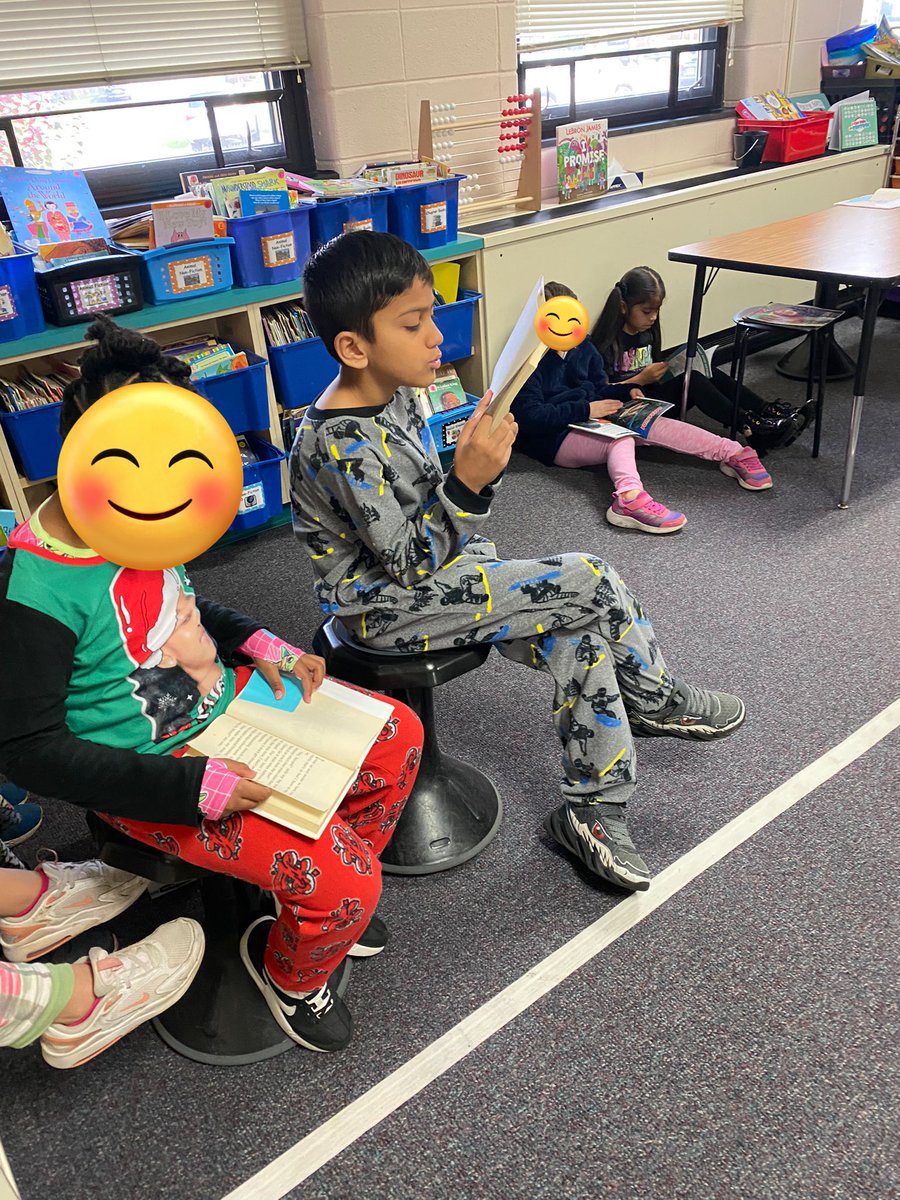 Nothing better than cozying up by the fire place in your pajamas with a good book😊📚 @CowlishawKoalas #204reads #deartime