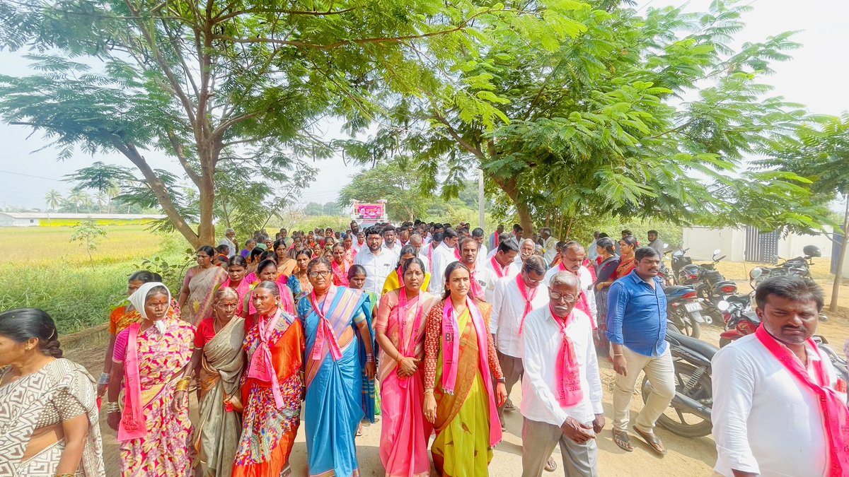 CMR_INC's tweet photo. #Pinkflow #Pinkglow #BRS ki  #josh #Sabka #uda #dega #hosh ✊✊✊
#KCROnceAgain 
#HattrickCMKCR
@TelanganaCMO
Our #MLA our #CMkCR https://t.co/g9oP7mgkyO