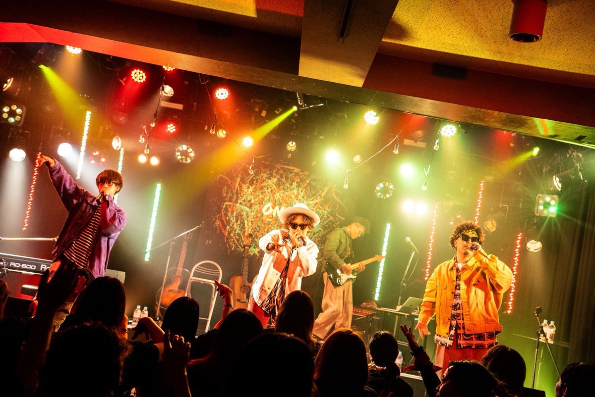 kzk_JM's tweet photo. ツアー3日目、石川❗️
最高やん🤘
特別な演出もあったし☺️
新しいギターの音
良くなってきてる？🎸

金沢AZさん31歳らしく
まじすごい。
また帰ってきます❣️

次は岡山IMAGE🍑
一緒に空間を作ろう🤘

Thx🔥🔥🔥

#HANDDRIP
#ハンドリ
#金沢AZ
#ONE
#ツアー https://t.co/WqIx8R8O9U