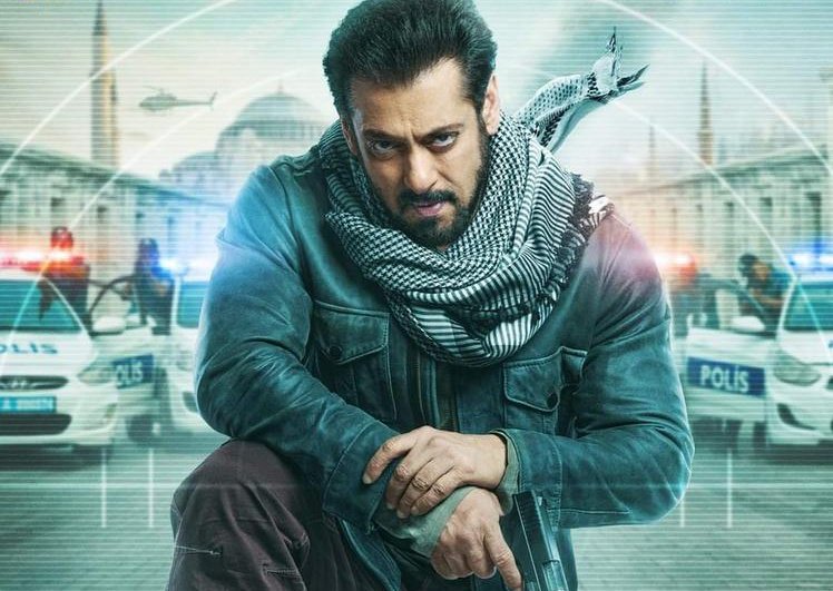 #Tiger3  on Fire 🔥🔥🔥🔥
advance booking started at limited places today in India and already lots of Shows are in fast filling mode in India. 
#SalmanKhan 💥💥💥💥💥
#YRFSpyUniverse #YRF50 #YRF