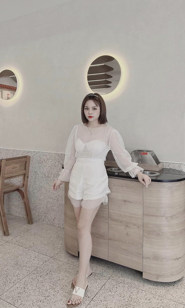 CatriceHor45708's tweet photo. Muốn tìm 1 anh để tâm sự mỗi đêm #tuongtac ạ https://t.co/UAMIHHkWzu