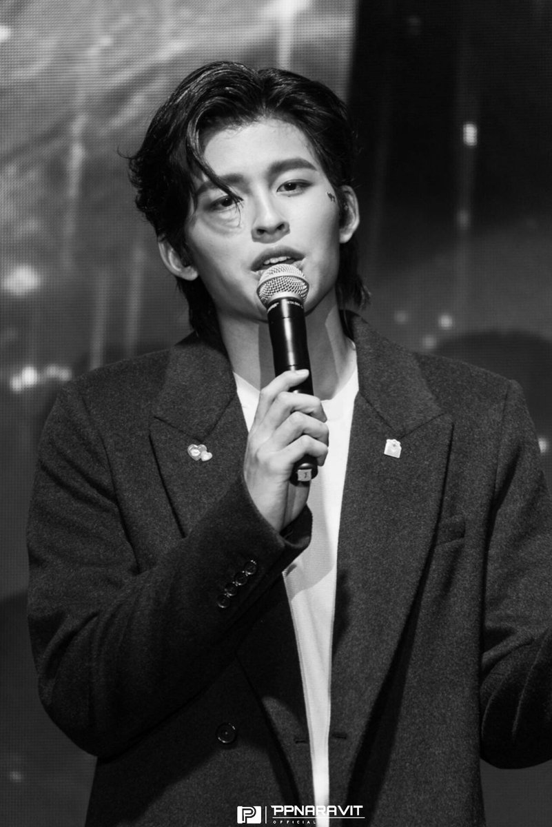 ที่มาของคำว่า " หล่อยันเงา " 😱

<a href="/ppnaravit/">ppnaravit</a>
#ppnaravit
#PondPhuwin1stFMinHK