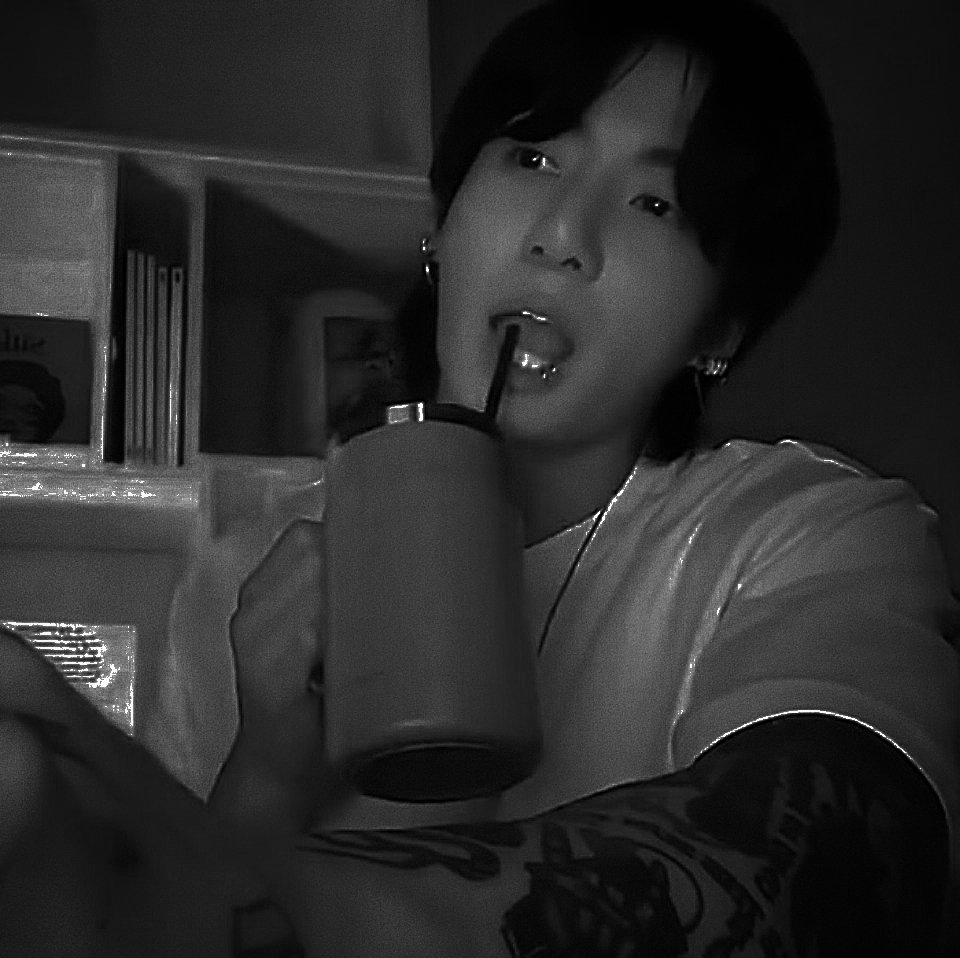 papiikpop_'s tweet photo. ⠀⠀⠀⠀⠀⠀
⠀⠀⠀⠀⠀⠀
⠀⠀⠀— He's just chilling a bit, wanna help him out?
⠀⠀⠀⠀⠀⠀
#nsfwbts #btsnsfw #kpopnsfw #nsfwkpop #jungkooknsfw #nsfwjungkook https://t.co/q3Warb2u5j