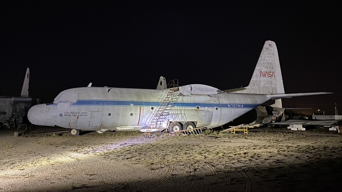 Boneyardsafari's tweet photo. Good morning from Tucson, it’s time for another Hands on Tour.  Which is your favorite aircraft nose of these four? #tucson #aircraft #handsontour #c130 #c131 #737 #c47 #aviationsafari #aviationpreservation #boneyardsafari https://t.co/nwlPiEi250