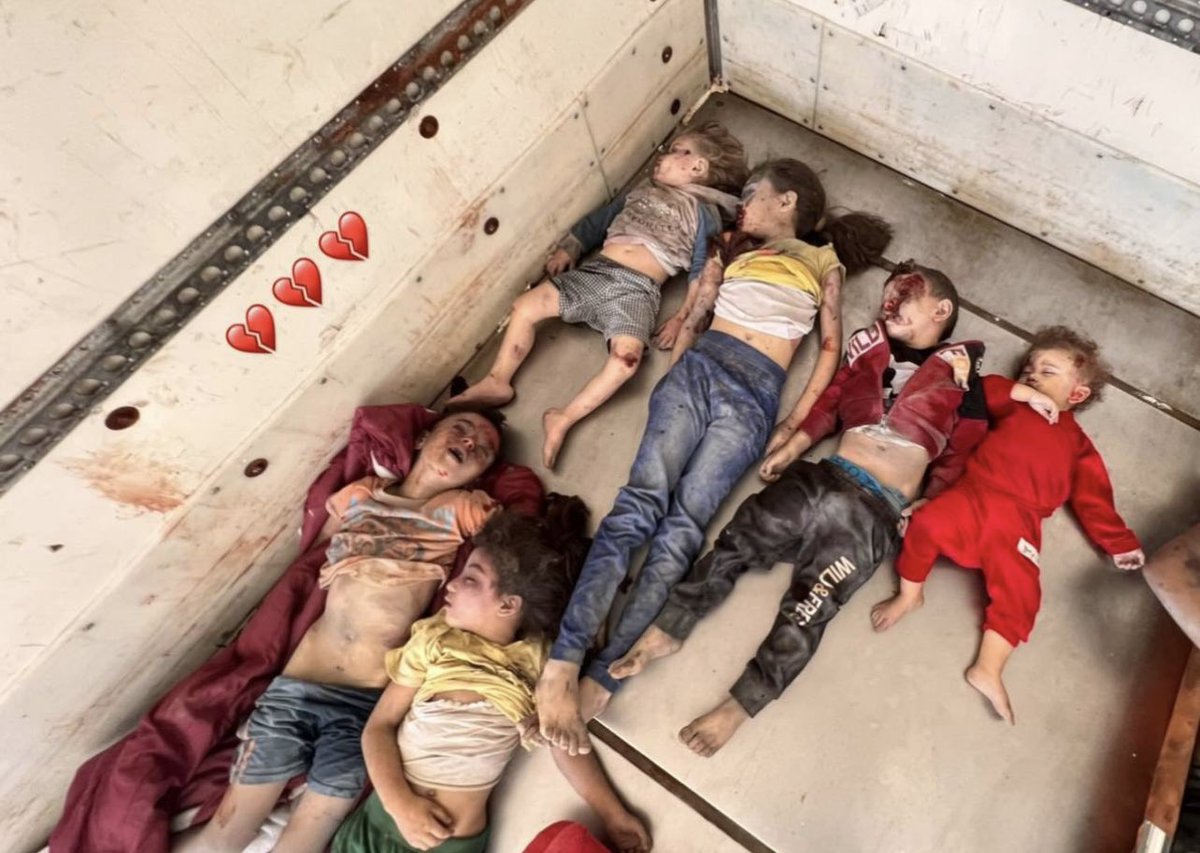 هذه هى جرائم إسرائيل التى لايريد العالم الغربى ان يواجهها، قتل الاطفال ليس دفاعا عن النفس بل جريمة مكتملة الاركان يجب ان يقدم مرتكبيها للعدالة!! (شيروا اذا تكرمتم)

These are Israel's crimes that the Western world does not want to face. Killing children is not in self-defense,