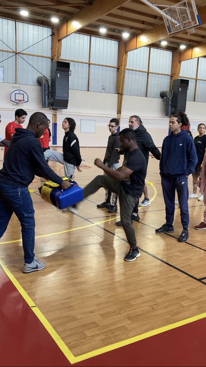 Club FACE VAL D’OISE tweet media