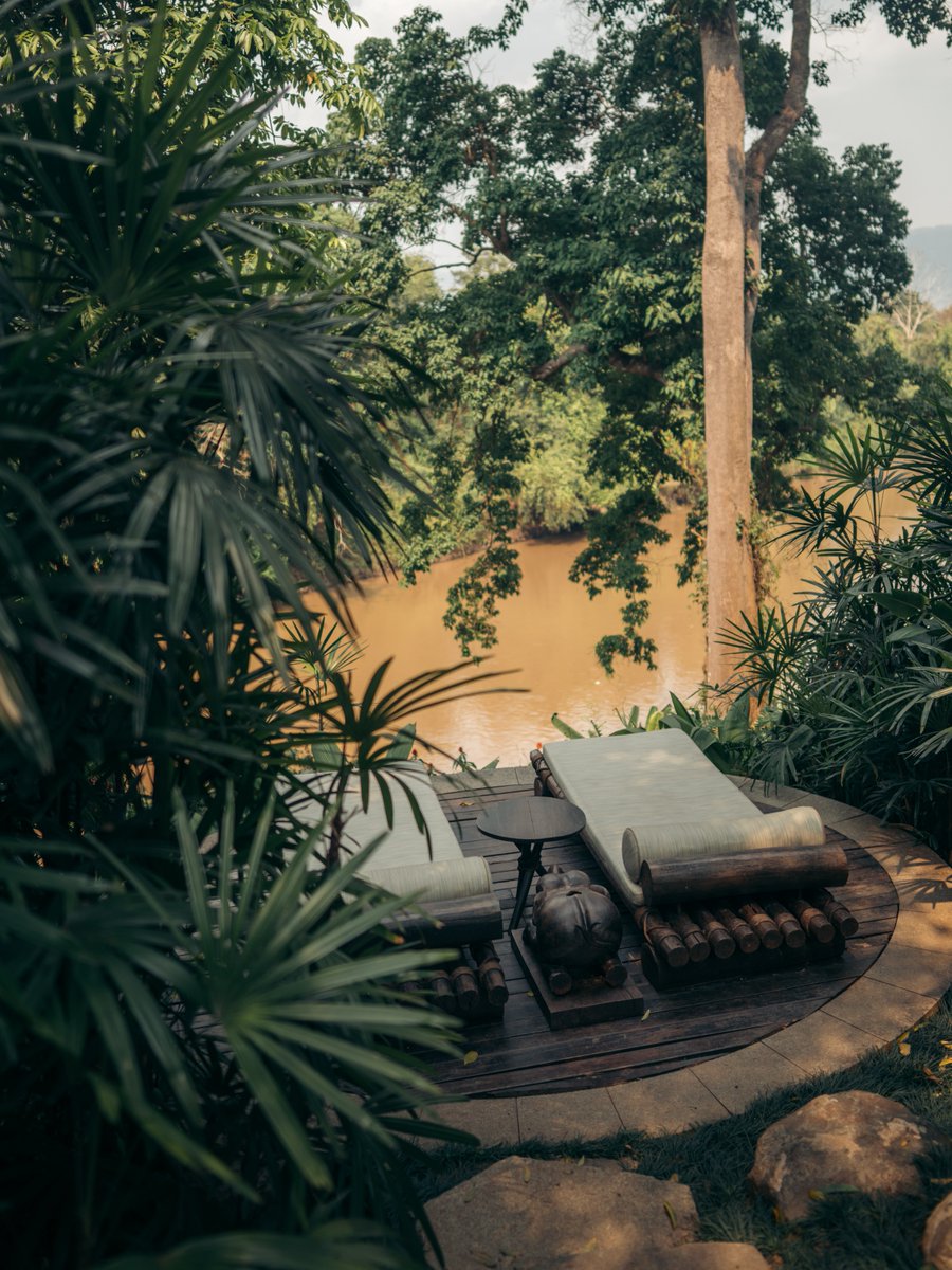 FSThailand's tweet image. Find your inner peace as you indulge in a world of serenity, where the River Ruak flows gracefully amid enchanting junglescapes. Relax and rejuvenate in our tropical oasis through the bit.ly/fschr_. #fstakeyourtime #fstentedcamp