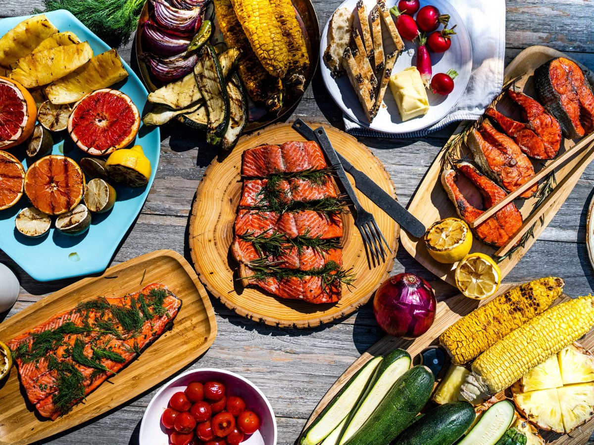 Second Annual Bristol Bay Salmon Week to Take Place at Nearly 40 Restaurants Throughout Puget Sound  

See full list of restaurants here:

eatinseattle.com/2023/11/04/sec…