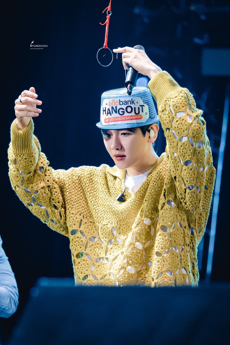 byunjiujiu0506's tweet photo. 231104 allo bank
ㅠ.ㅠ귀여워ㅓㅓ
#백현 #BAEKHYUN #EXO 
@B_hundred_Hyun https://t.co/OFX2YGlLkp