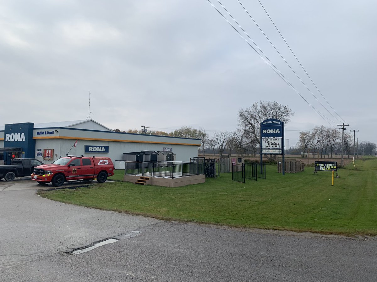 Come visit us this morning at the Moffat &amp; Powell <a href="/RONAinc/">RONA</a> in Mitchell from 9am-12pm. 👨‍🚒🚒👩‍🚒
Lots of giveaways &amp; a great time to ask our firefighters about Fire/CO safety in your home!
🔥smoke/CO alarms 
🔥home escape planning
🔥Sources of Carbon Monoxide