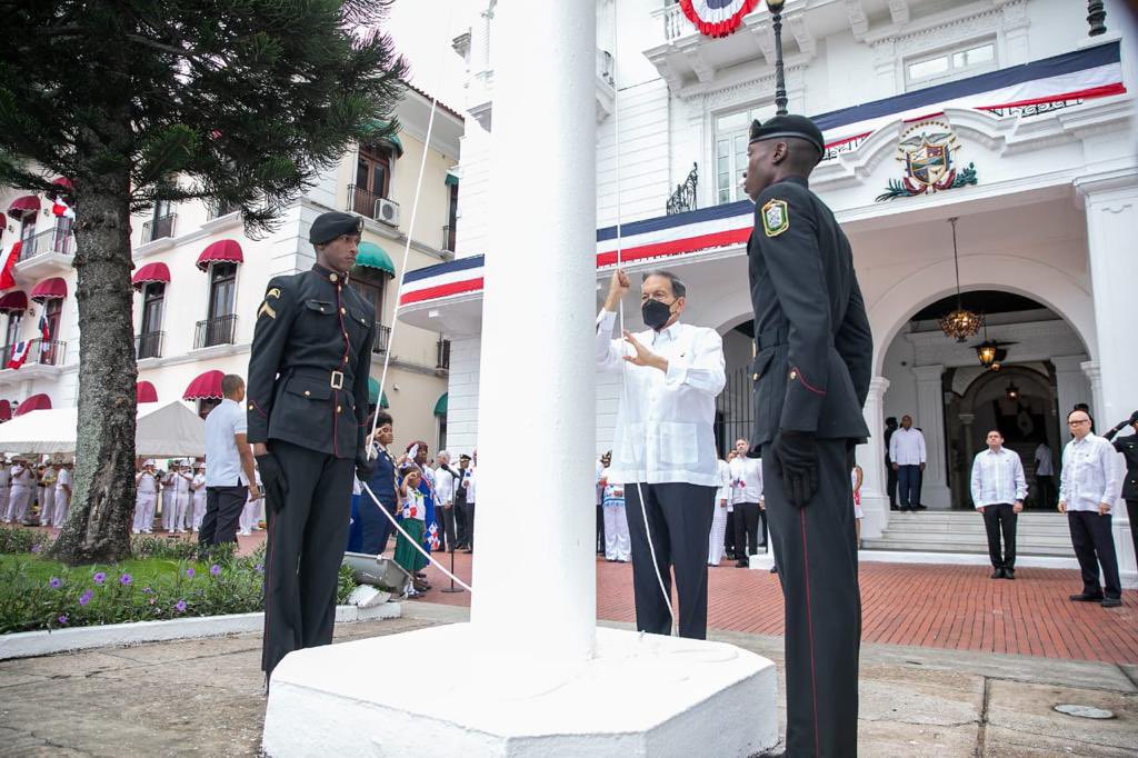 NitoCortizo's tweet photo. Con inmenso respeto, izamos nuestra Bandera en conmemoración al Día de los Símbolos Patrios, emblemas del patriotismo panameño como nación soberana, que marca la historia de nuestros pueblos, los valores que nos identifican y preservan nuestra identidad cultural. https://t.co/QaWITj6AuO