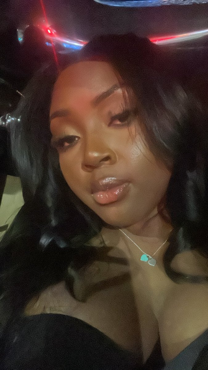 taytalktoem's tweet photo. I been putting belt to ass all summer, I feel like yall bitches mama, YEAH https://t.co/8BreWFtw2r