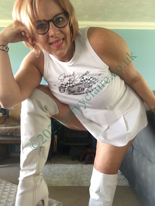 Needed to wear my over the knee boots today https://t.co/ZhlWVgJV4H<a href="/tag/pvc"class="tags"><span>#pvc</span></a><a href="/tag/leatherboots"class="tags"><span>#leatherboots</span></a>